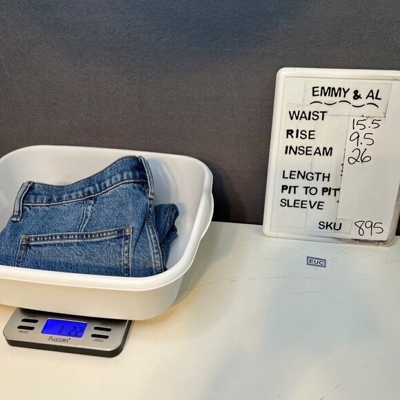 J Crew Womens Mid Rise Straight Leg Utility Crop Jean Size 27 VTG Denim Wash EUC - Picture 12 of 12